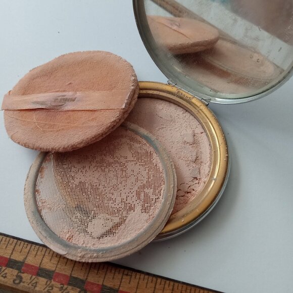 Vintage Gold Bow and Silver Compact Mirror by Evans Makeup Original Antique Gift - Picture 6 of 9